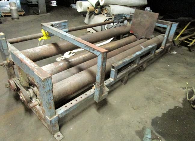 Cradle Unwind, 120" wide.